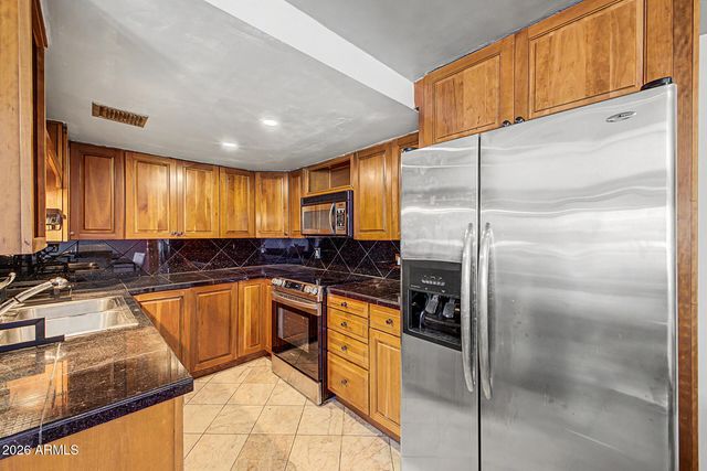 805 N 4th Avenue Unit 404, Phoenix, AZ 85003