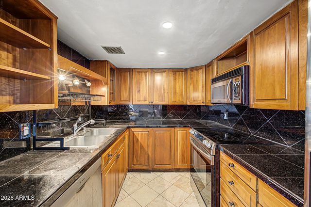 805 N 4th Avenue Unit 404, Phoenix, AZ 85003