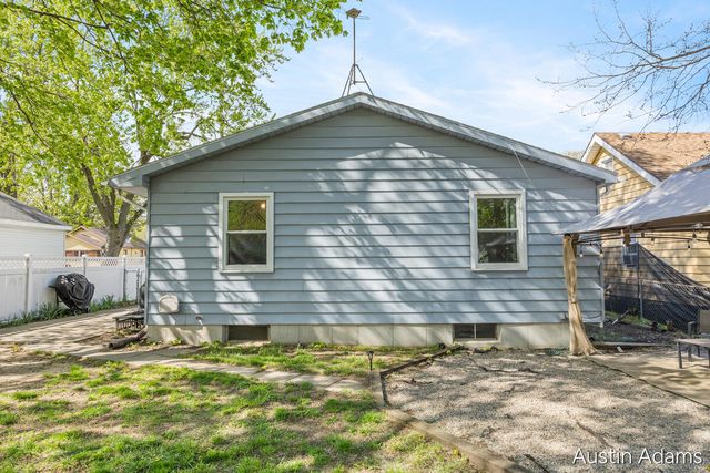 1534 Mason Street NE, Grand Rapids, MI 49503