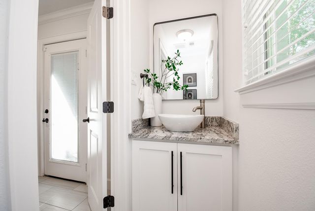 13827 Kimberley Lane, Houston, TX 77079