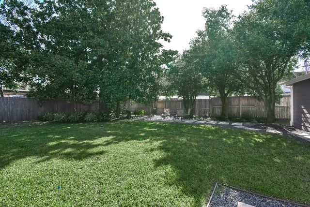 13827 Kimberley Lane, Houston, TX 77079