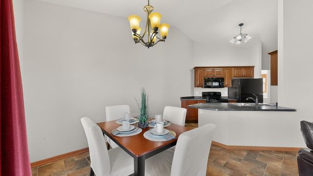 4320 Daffodil Avenue SE, Rochester, MN 55904