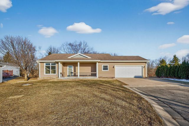 4320 Daffodil Avenue SE, Rochester, MN 55904