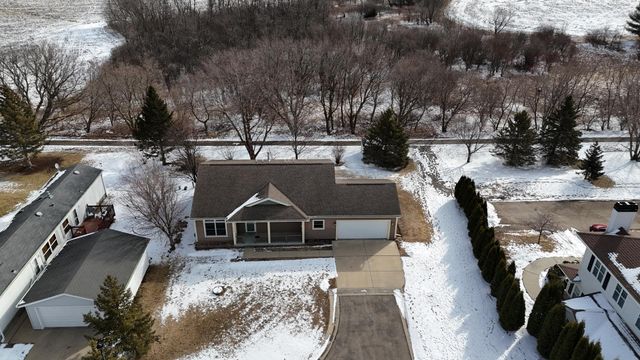 4320 Daffodil Avenue SE, Rochester, MN 55904
