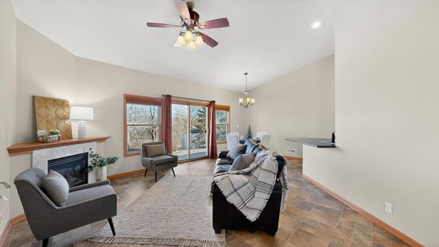 4320 Daffodil Avenue SE, Rochester, MN 55904