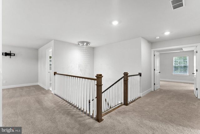 7817 HOLSTON LN, Broad Run, VA 20137