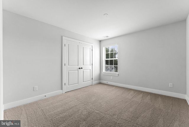7817 HOLSTON LN, Broad Run, VA 20137