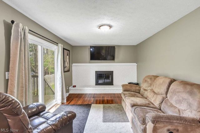 5782 Holland Drive, Hudson, OH 44236