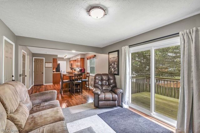 5782 Holland Drive, Hudson, OH 44236