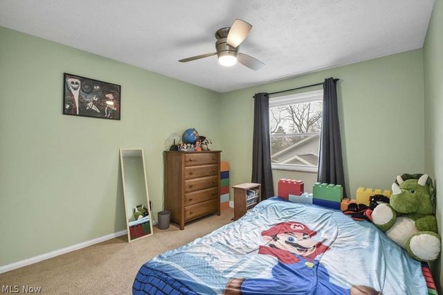 5782 Holland Drive, Hudson, OH 44236