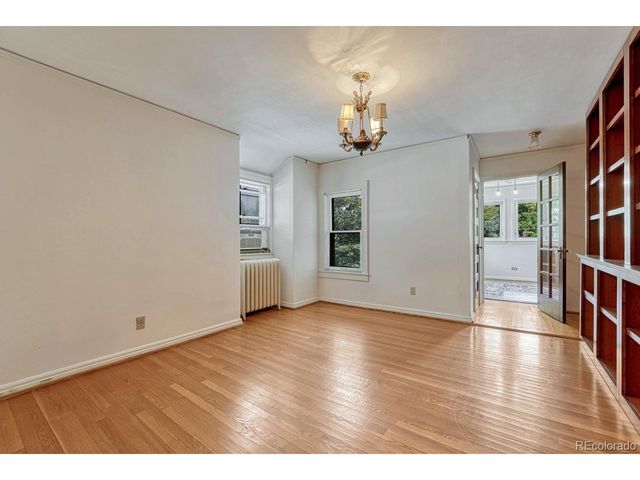 724 N Corona St, Denver, CO 80218