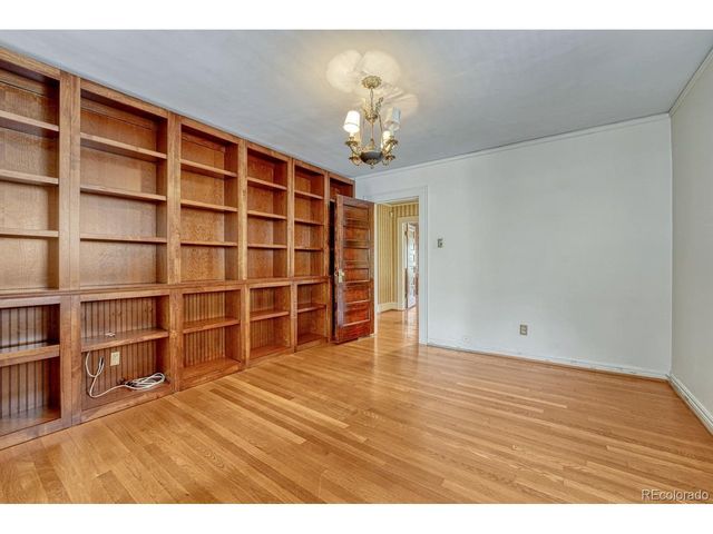 724 N Corona St, Denver, CO 80218