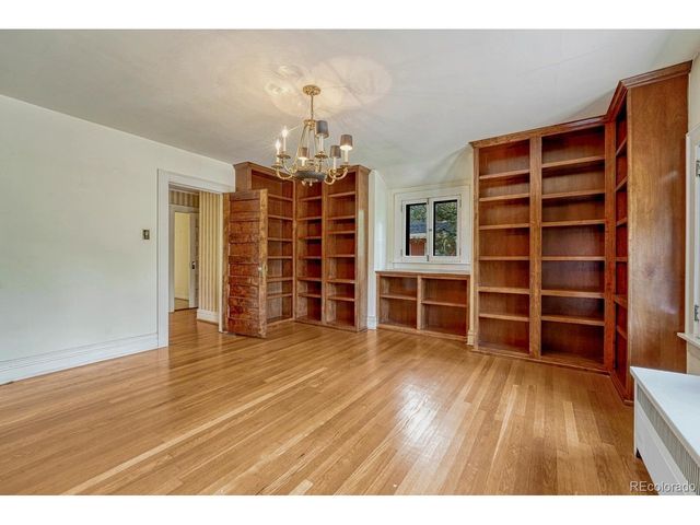 724 N Corona St, Denver, CO 80218