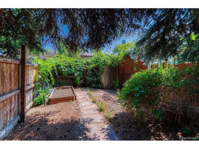 724 N Corona St, Denver, CO 80218
