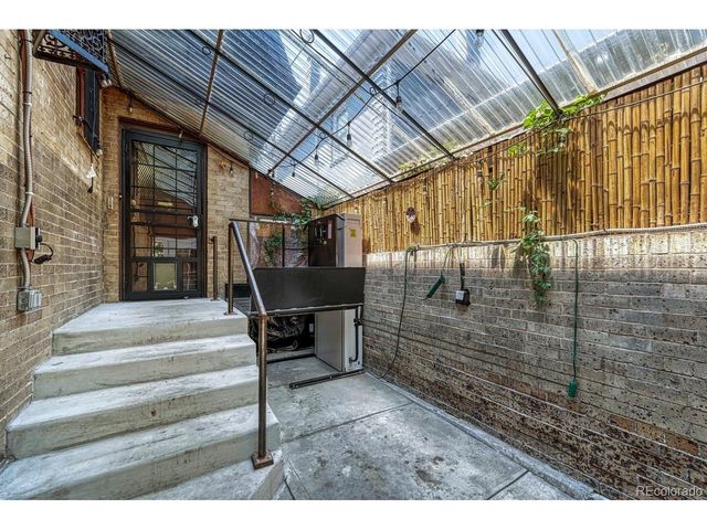 724 N Corona St, Denver, CO 80218
