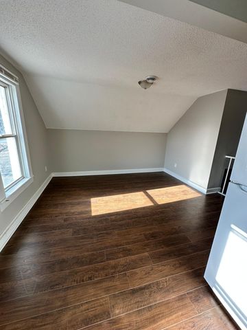 527 6th Avenue NW, Faribault, MN 55021
