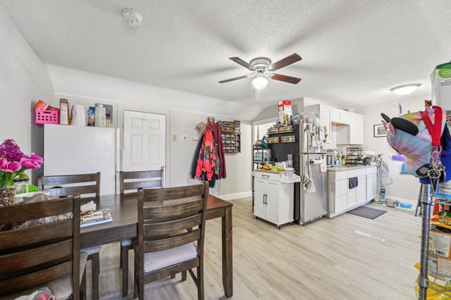 527 6th Avenue NW, Faribault, MN 55021