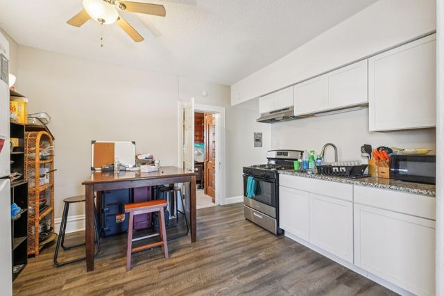 527 6th Avenue NW, Faribault, MN 55021