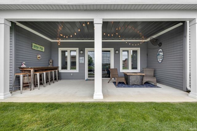 51055 Twilight Dr, Elkhart, IN 46514