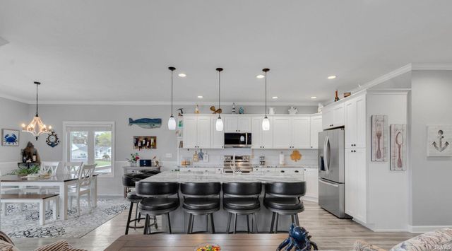 51055 Twilight Dr, Elkhart, IN 46514