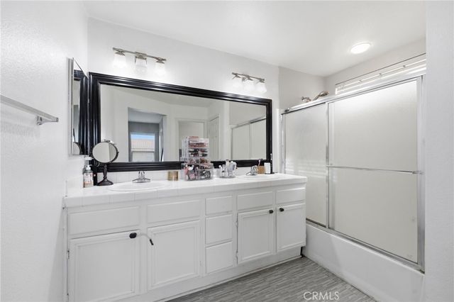 3236 Mariposa Way, Perris, CA 92571