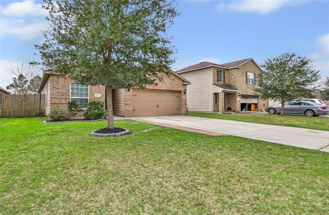 2630 Tracy Lane, Highlands, TX 77562