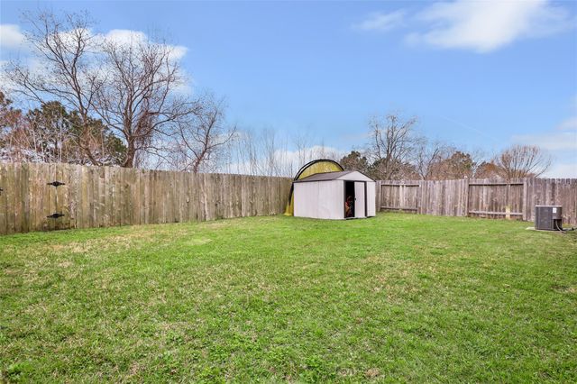 2630 Tracy Lane, Highlands, TX 77562