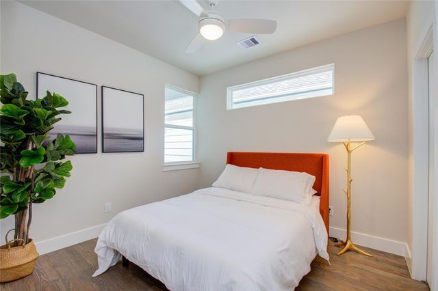 4914 Noble Street, Houston, TX 77020