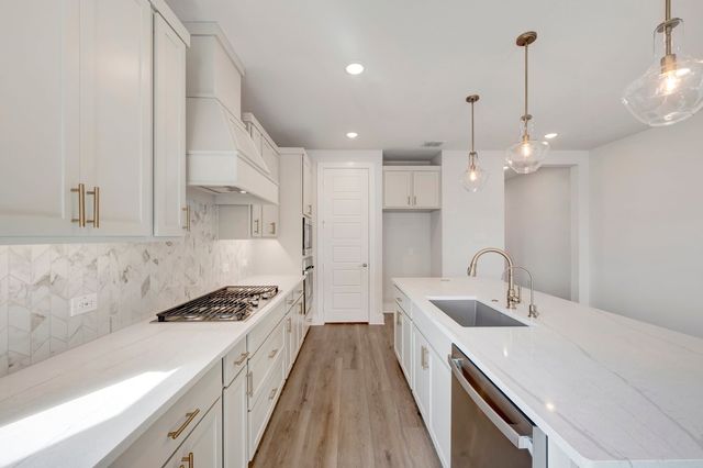 1100 Amaryllis Lane, Little Elm, TX 75068
