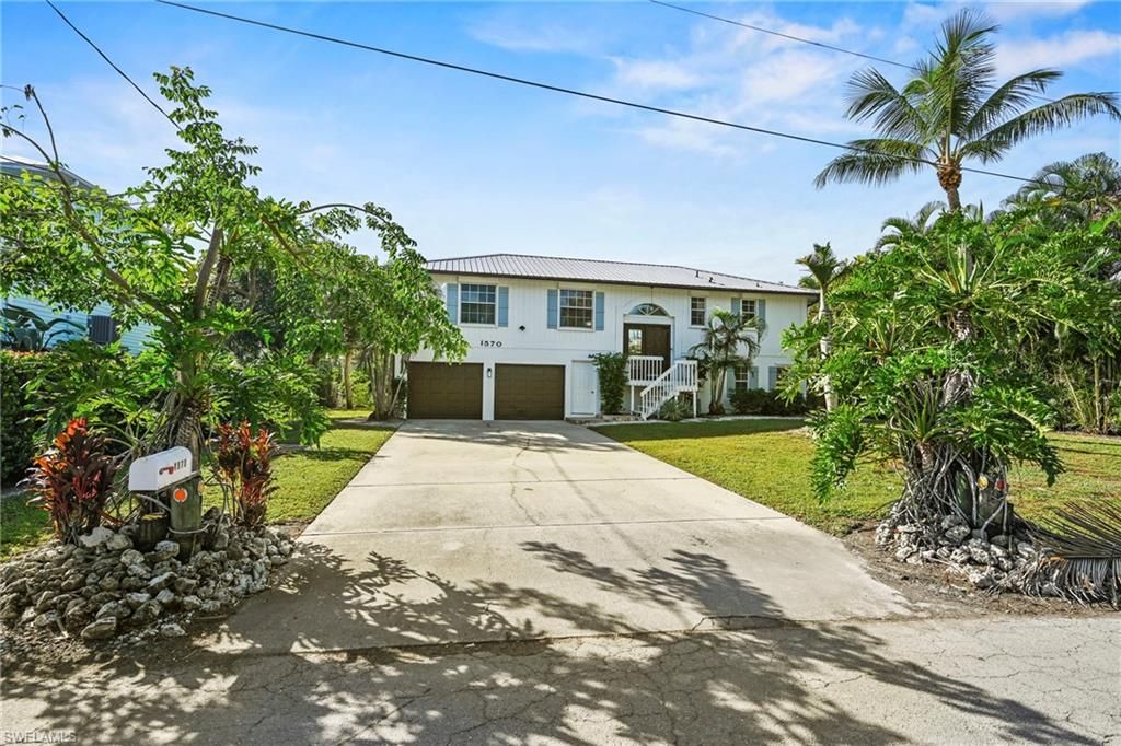 1570 Avion PL, NAPLES, FL 34104 — photo 2