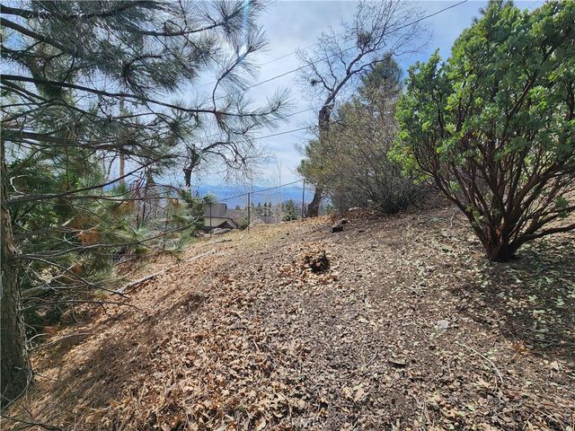 30914 Old City Creek Road, Running Springs, CA 92382