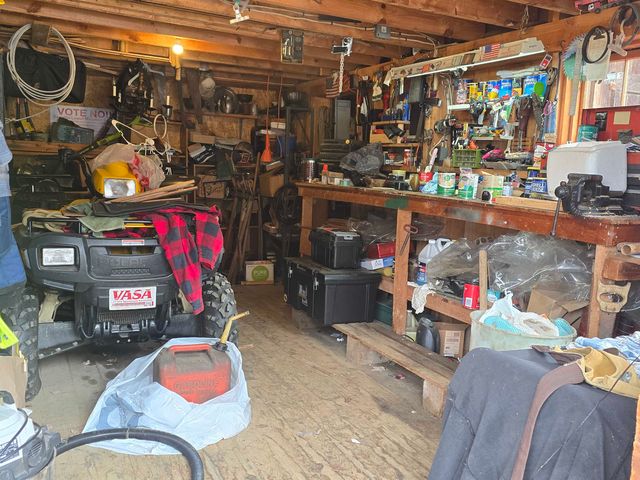 547 Center Hill Road, Albany, VT 05820