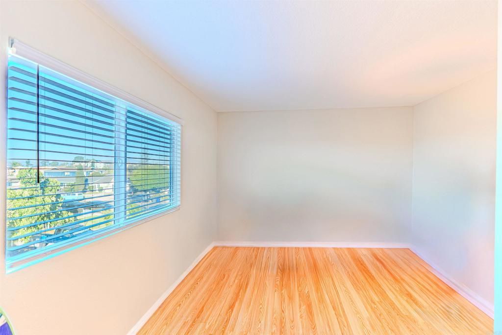 Image 16 of property listing at 940 Calla Ave 15, Imperial Beach, CA 91932