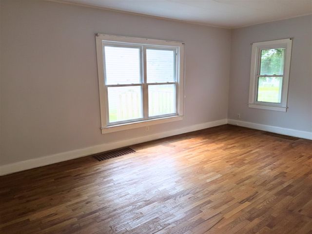 928 Phoenix Street, South Haven, MI 49090