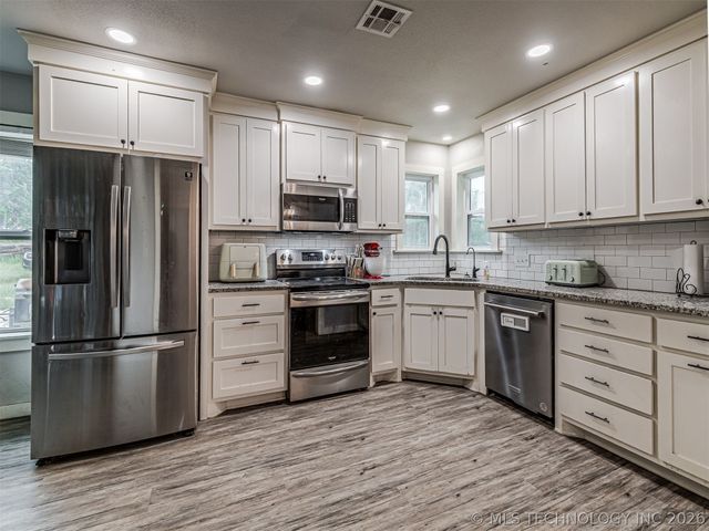 396710 W 4000 Road, Skiatook, OK 74070