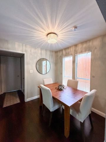 2064 Embassy Way, Carrollton, TX 75006