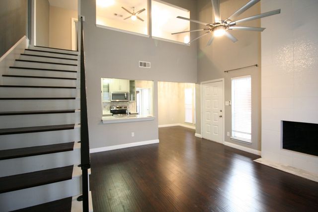 2064 Embassy Way, Carrollton, TX 75006