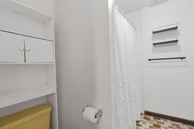 8 Ivy Court B, Fishkill, NY 12524