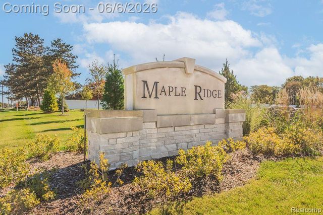 42504 ARBOR Drive, Clinton Charter Township, MI 48038