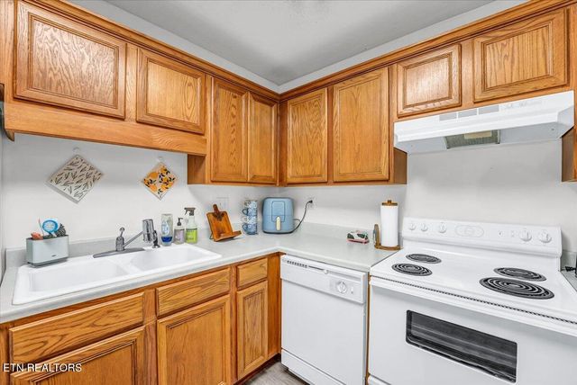 4802 Beverly Field Way, Knoxville, TN 37918