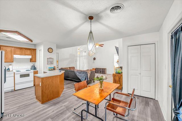 4802 Beverly Field Way, Knoxville, TN 37918