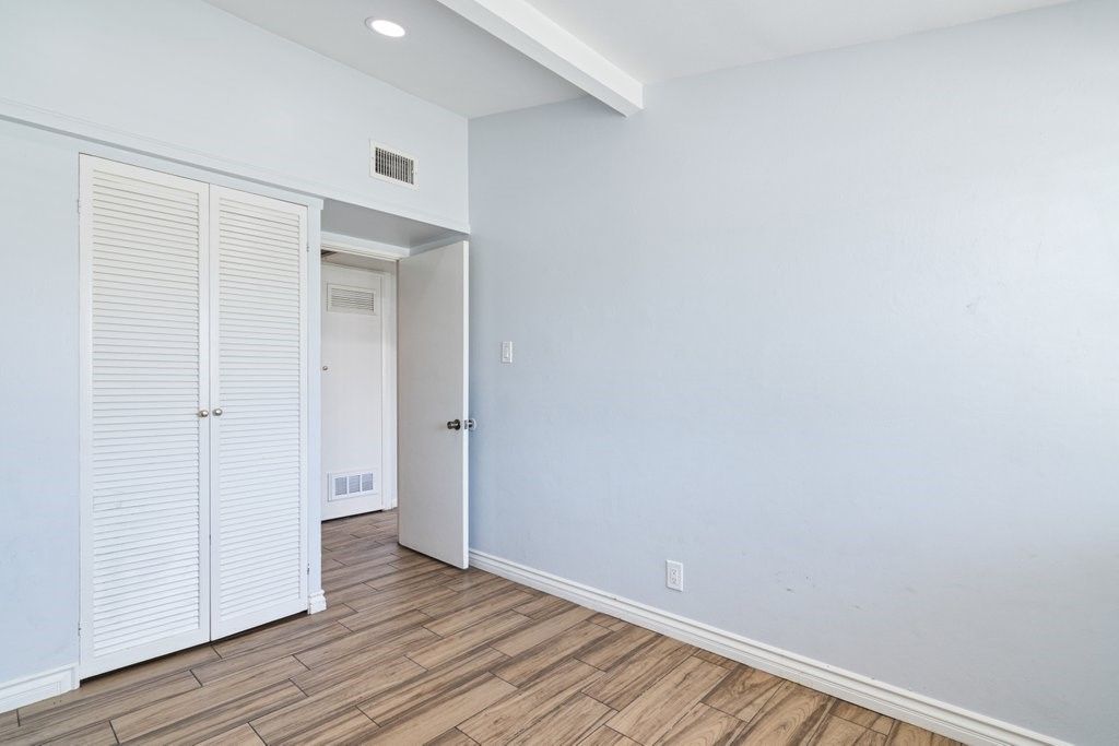 Image 14 of property listing at 5416 Sunnyside, Riverside, CA 92504