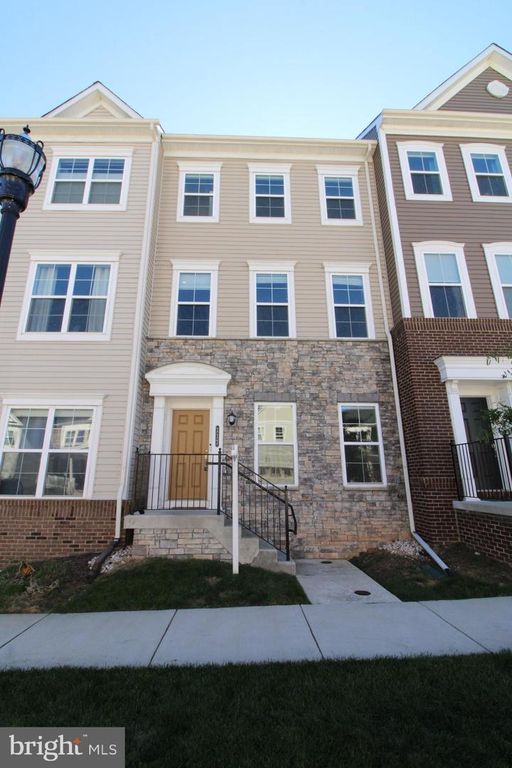 117 FLOWER CENTER LN, Gaithersburg, MD 20878