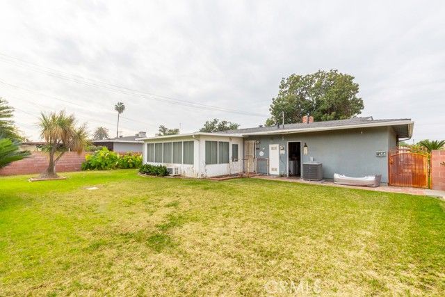 4151 Manchester Place, Riverside, CA 92503