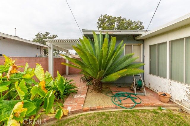 4151 Manchester Place, Riverside, CA 92503