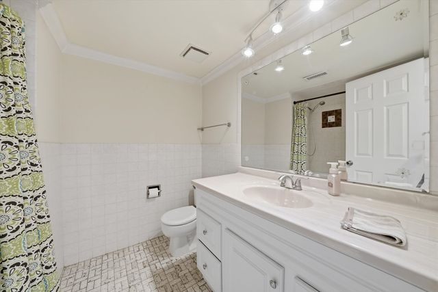9535 S 54th Avenue 3N, Oak Lawn, IL 60453