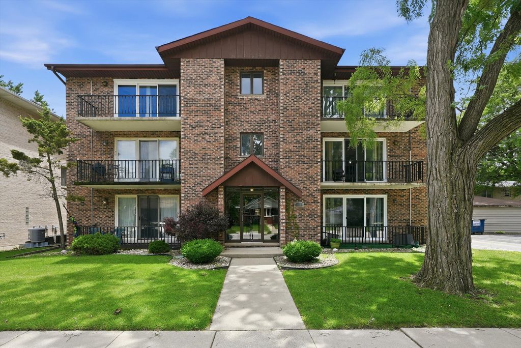 9535 S 54th Avenue 3N, Oak Lawn, IL 60453