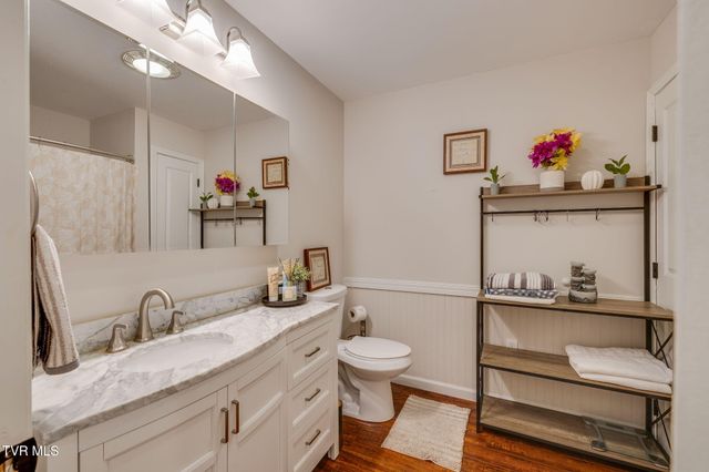 2100 Longreen Road, Kingsport, TN 37660