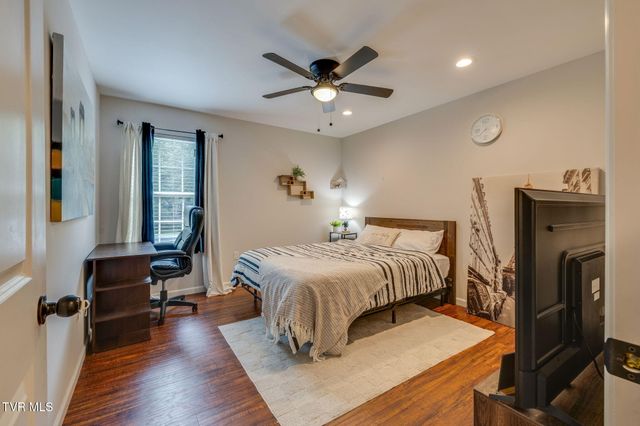 2100 Longreen Road, Kingsport, TN 37660