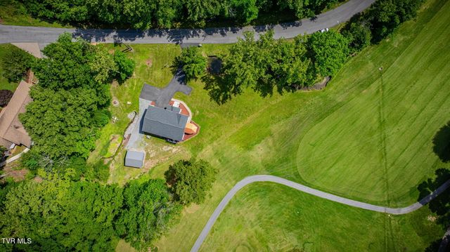 2100 Longreen Road, Kingsport, TN 37660